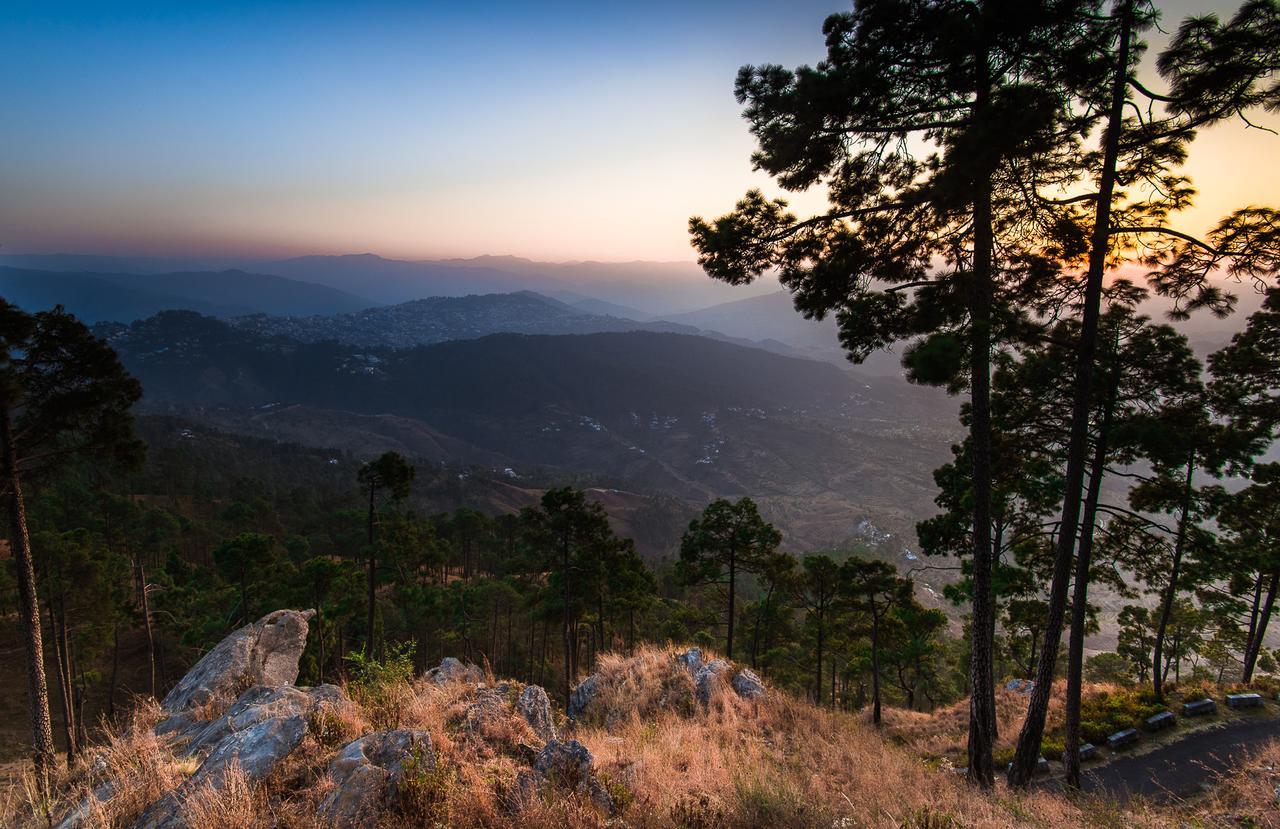 Отель The Kumaon Бинсар Экстерьер фото